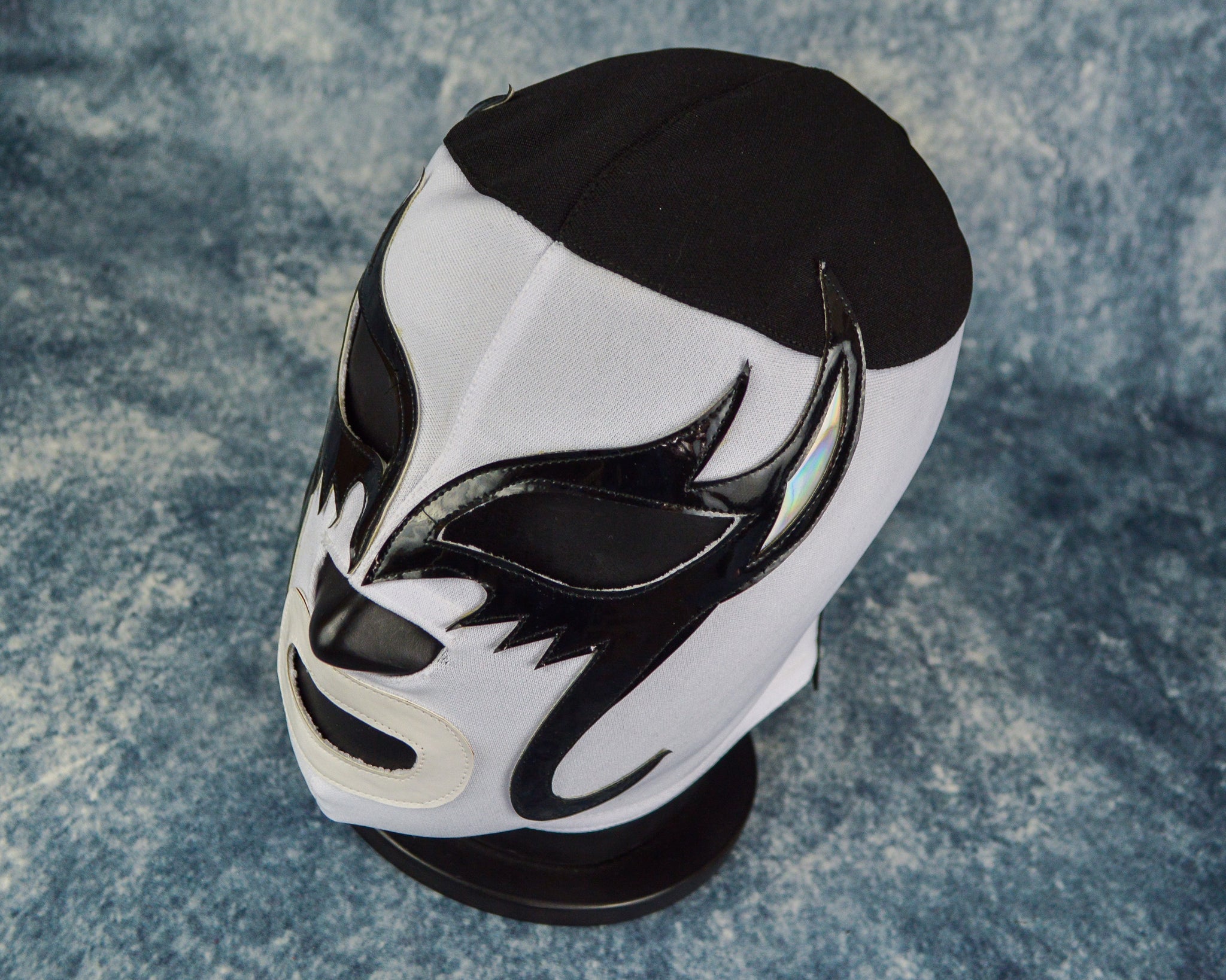 Universo 2000 Shop New Semipro Mexican Wrestling Mask | Express