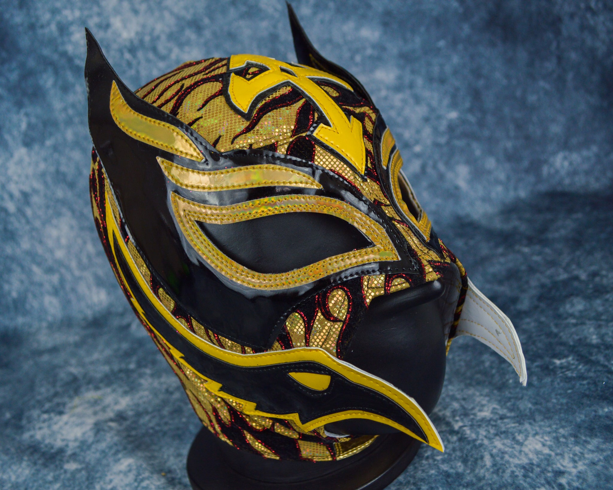 Rey Pro – Mr. MaskMan