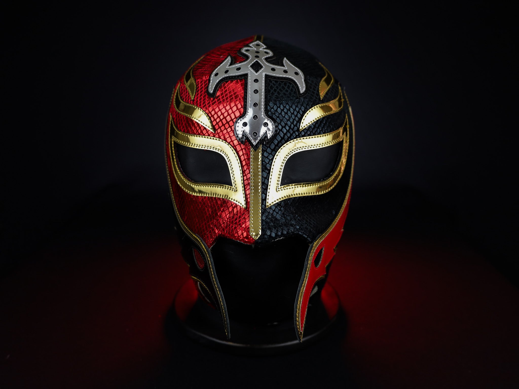 Rey Pro – Mr. MaskMan
